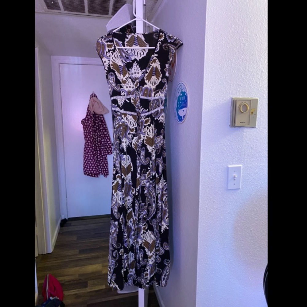 long flowy sun dress